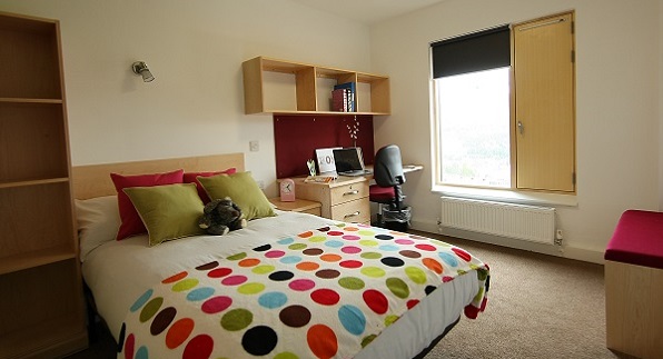 Documents You Need to Rent Student Accommodation in the UK