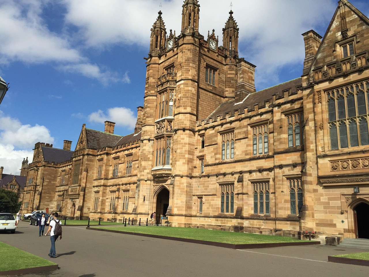 Sydney, university, usyd — Tracking Your Bonus Earnings Over Time