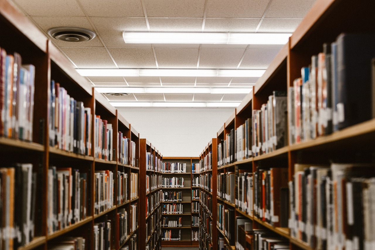 Architecture, building, books — Twitch Poker Streamers to Follow